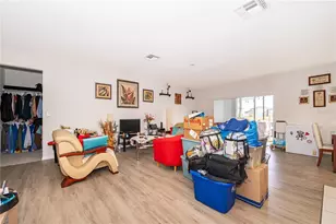 404 Quarry Rock Cir, Kissimmee, FL 34758 - Photo 4