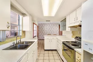 7307 N Albany Ave, Tampa, FL 33604 - Photo 12