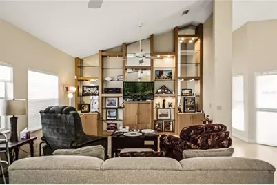 58 Windsor Lane, Palm Beach Gardens, FL 33418 - Photo 8