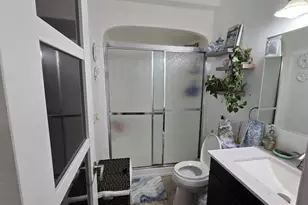 1061 NW 80th Ave, Margate, FL 33063 - Photo 12