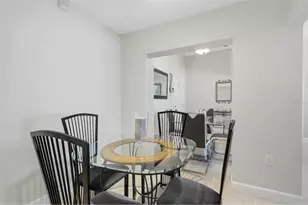 8750 Brackenwood Dr, Orlando, FL 32829 - Photo 10