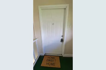 826 Sky Lake Circle #D, Orlando, FL 32809 - Photo 2