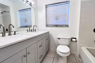 2421 Laura Pl, Orlando, FL 32803 - Photo 10