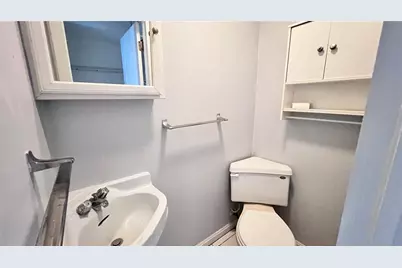 2421 Laura Place, Orlando, FL 32803 - Photo 12