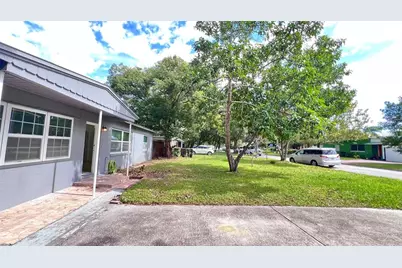 2421 Laura Place, Orlando, FL 32803 - Photo 2