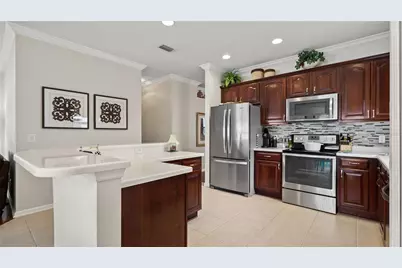 13560 Hawk Lake Drive, Orlando, FL 32837 - Photo 4