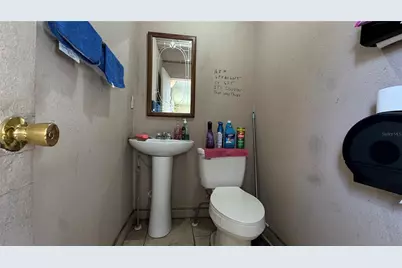 10 Barry Avenue, Mascotte, FL 34753 - Photo 12