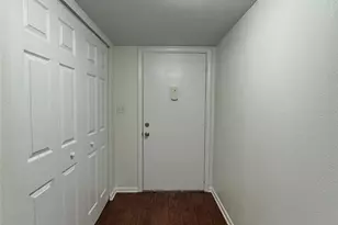 568 Bahia Cir, Ocala, FL 34472 - Photo 2