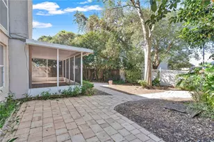 1259 Ballyshannon Pkwy, Orlando, FL 32828 - Photo 26