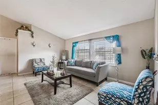 6815 Crescent Ridge Rd, Orlando, FL 32810 - Photo 6