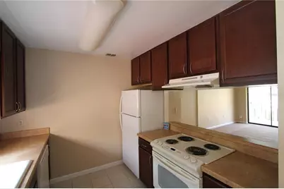 4709 Capri Place #189, Orlando, FL 32811 - Photo 2