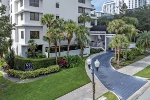 530 E Central Blvd, Orlando, FL 32801 - Photo 2