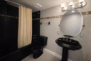 530 E Central Blvd, Orlando, FL 32801 - Photo 12