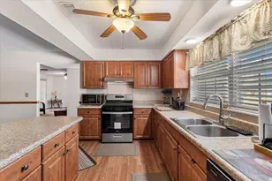 6503 Brockbank Dr, Orlando, FL 32809 - Photo 10