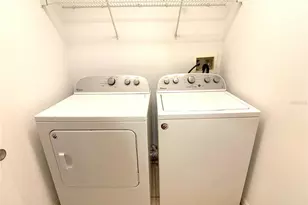 732 Casterton Cir, Davenport, FL 33897 - Photo 32