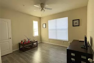 8848 Villa View Cir, Orlando, FL 32821 - Photo 10