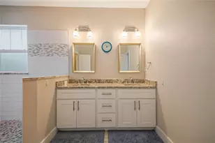 2121 E Kaley Ave, Orlando, FL 32806 - Photo 16