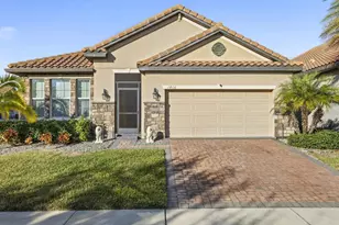 1816 Chadbury Loop, Davenport, FL 33837 - Photo 1