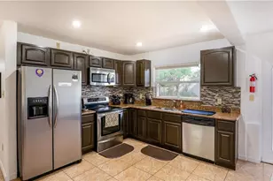 2721 Raeford Rd, Orlando, FL 32806 - Photo 6