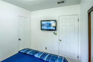 2721 Raeford Rd, Orlando, FL 32806 - Photo 16