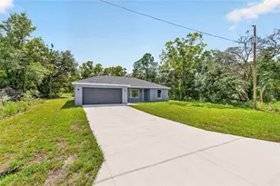 62 Malauka Radial, Ocklawaha, FL 32179 - Photo 2