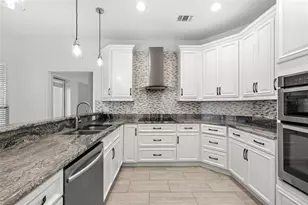 2722 Park Royal Dr, Windermere, FL 34786 - Photo 4