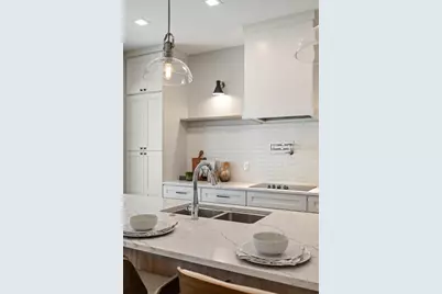 1217 Cloverlawn Avenue, Orlando, FL 32806 - Photo 12