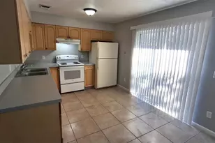 4720 Lighthouse Cir, Orlando, FL 32808 - Photo 6