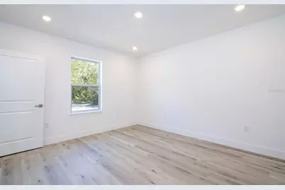 2660 Brewster Road, North Port, FL 34288 - Photo 16