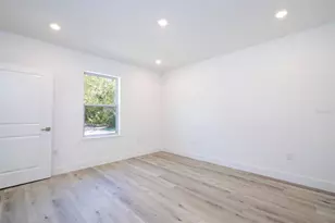 2660 Brewster Rd, North Port, FL 34288 - Photo 16