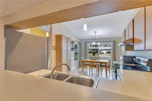 2598 Sheffield Ave, Orlando, FL 32806 - Photo 8