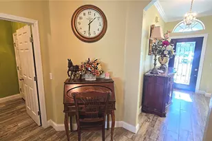 2591 Sand Hill Point Cir, Davenport, FL 33837 - Photo 16