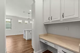 31992 Red Tail Reserve Blvd, Sorrento, FL 32776 - Photo 12