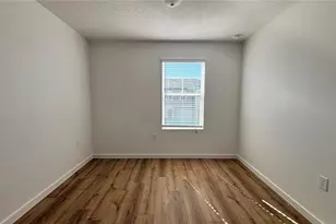 912 Grandin St, Davenport, FL 33837 - Photo 6