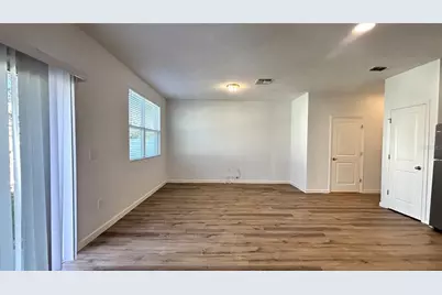 912 Grandin Street, Davenport, FL 33837 - Photo 4