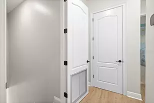 527 W Blue Water Edge Dr, Eustis, FL 32736 - Photo 36