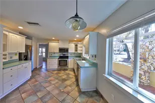 1000 Crooked Oak Ct, Longwood, FL 32779 - Photo 4