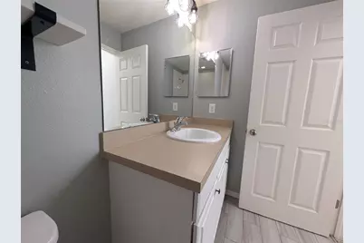 8955 Walnut Gable Court, Riverview, FL 33578 - Photo 10