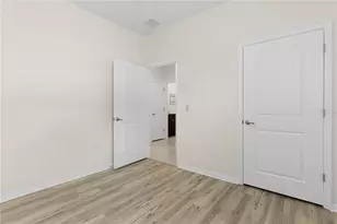 5420 Sunshine Dr, Wildwood, FL 34785 - Photo 16