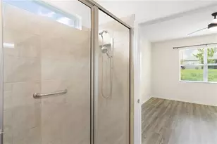 5420 Sunshine Dr, Wildwood, FL 34785 - Photo 28