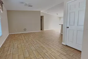 105 Melody Ln, Largo, FL 33771 - Photo 6