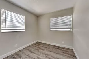 15117 Avalon Ave, Clearwater, FL 33760 - Photo 8