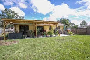504 Ambassador Ave, Eustis, FL 32726 - Photo 2