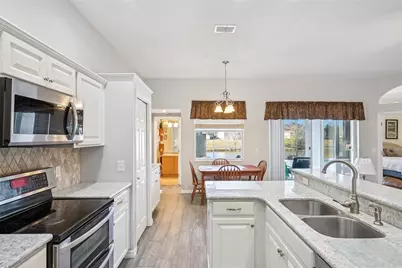 639 Lakehaven Circle, Orlando, FL 32828 - Photo 18