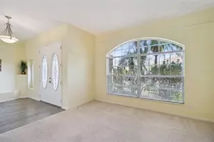 639 Lakehaven Cir, Orlando, FL 32828 - Photo 8