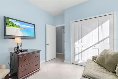 11420 Burgundy Drive, Venice, FL 34293 - Photo 10