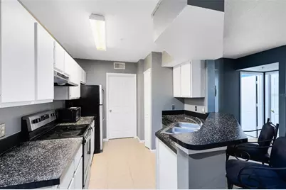 802 Crest Pines Drive #824, Orlando, FL 32828 - Photo 8