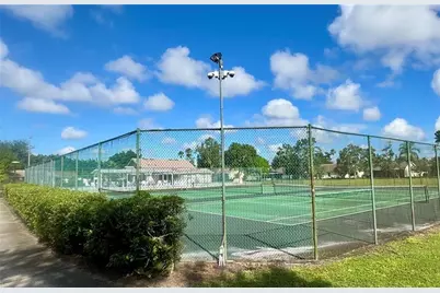 5111 Dorrington Lane, Orlando, FL 32821 - Photo 48