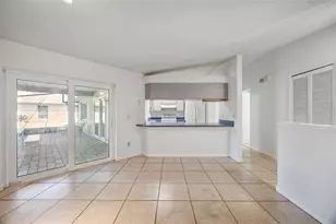 5111 Dorrington Ln, Orlando, FL 32821 - Photo 16