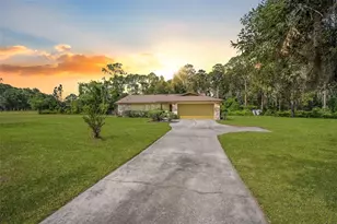 17125 Tuscanooga Rd, Groveland, FL 34736 - Photo 2